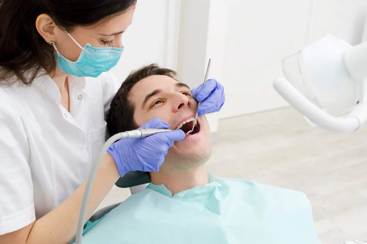 Illustration comparing early and late detection of dental issues