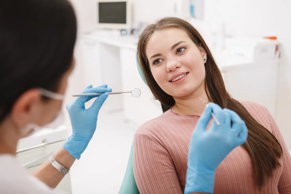 Comparing emergency dental services
